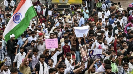 दतिया, बांकीपुर और मंजलपुर के नतीजे देश को देंगे नई दिशा? Protest के बाद BJP शासित राज्यों में युवा वोटरों का पहला टेस्ट
