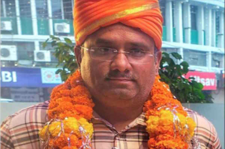 जिला अस्पताल में पौने 2 करोड़ का गबन: DPM और फार्मासिस्ट फरार, कारण बताओ नोटिस